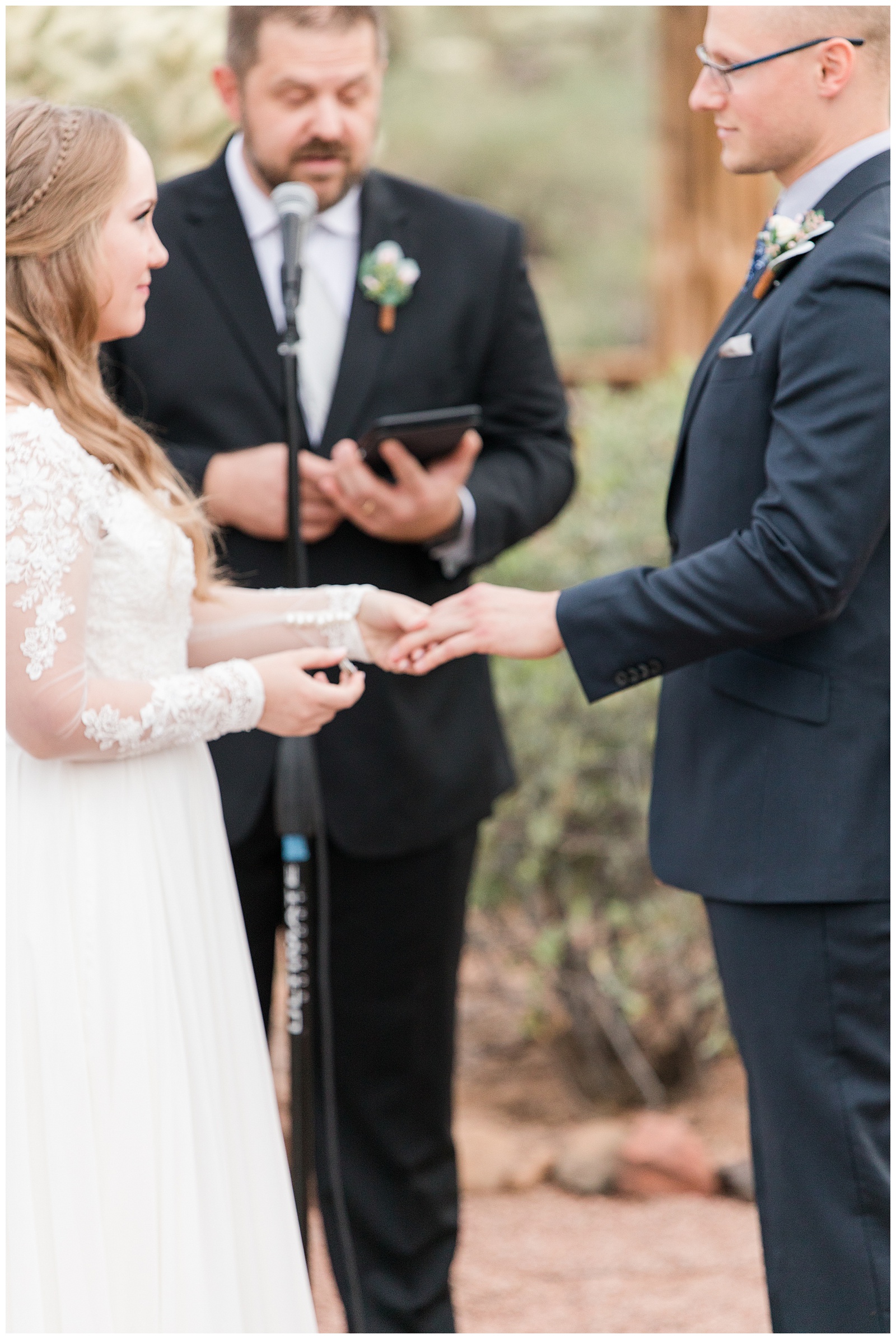 desert wedding exchange of rings